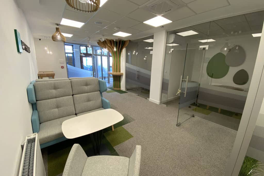 Renowacje Placówek Bankowych (1)