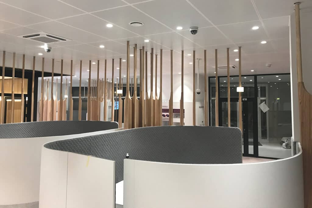 Renowacje Placówek Bankowych (2)